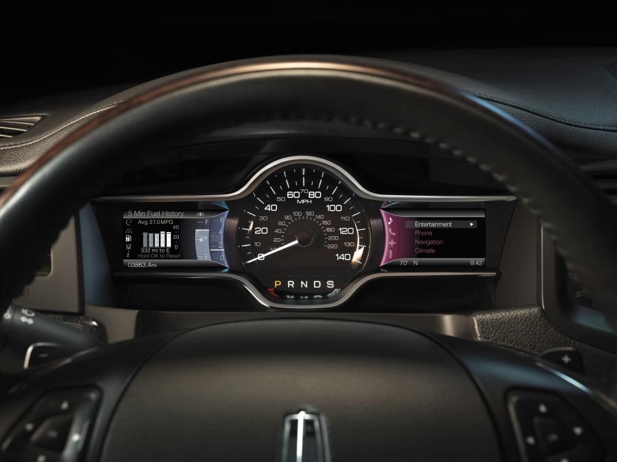  Lincoln MKS 2013 года  (фото 3 из 17)